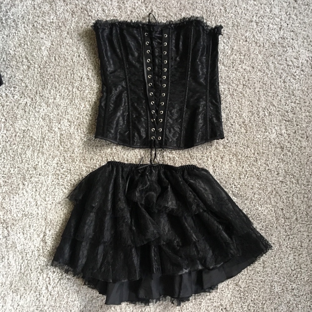 Matching corset & skirt